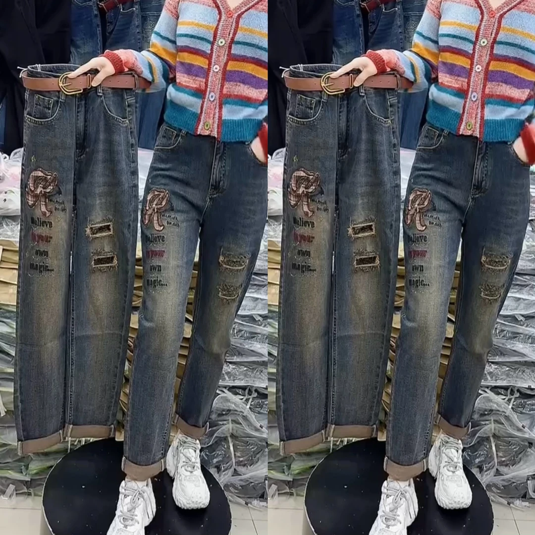 早秋款重工刺绣烫钻休闲显瘦女款弹力水洗老爹牛仔裤（无腰带）