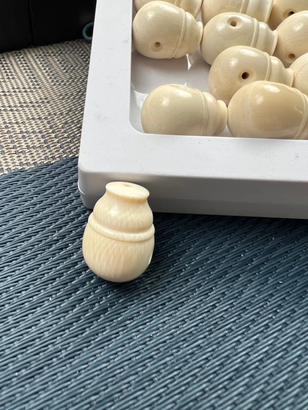 H0987猛犸牙 奶嘴三通 15mm瑕疵福利款手串手持佛珠项链配饰