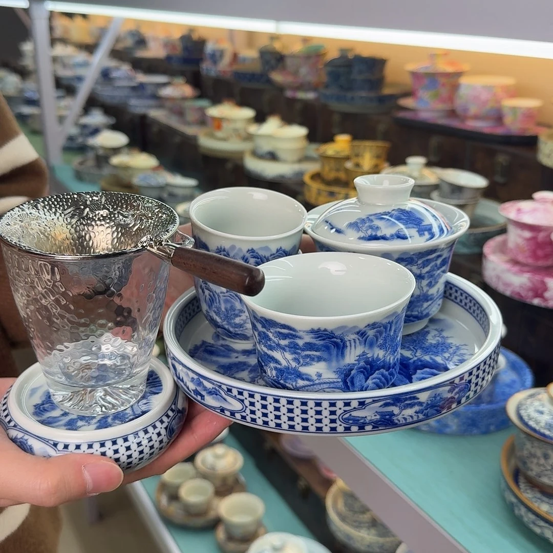 祝我们成为的更好的人