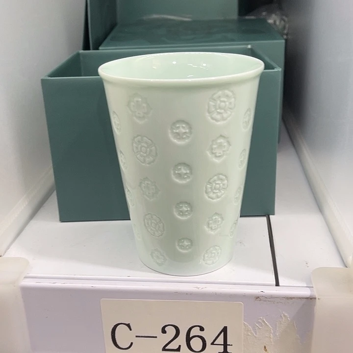 瓷片福利待遇多多哦哦哦