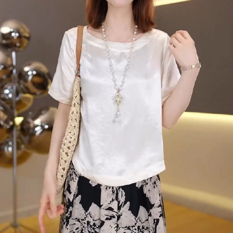 2025夏季新款时尚气质百搭显瘦设计感上衣LK2504962