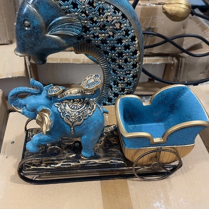 B***e树脂摆件哈哈哈哈