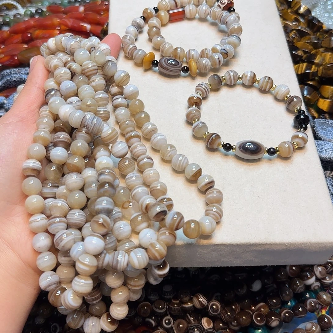 玛瑙/玉髓合金珠宝半成品10mm千层玛瑙一条