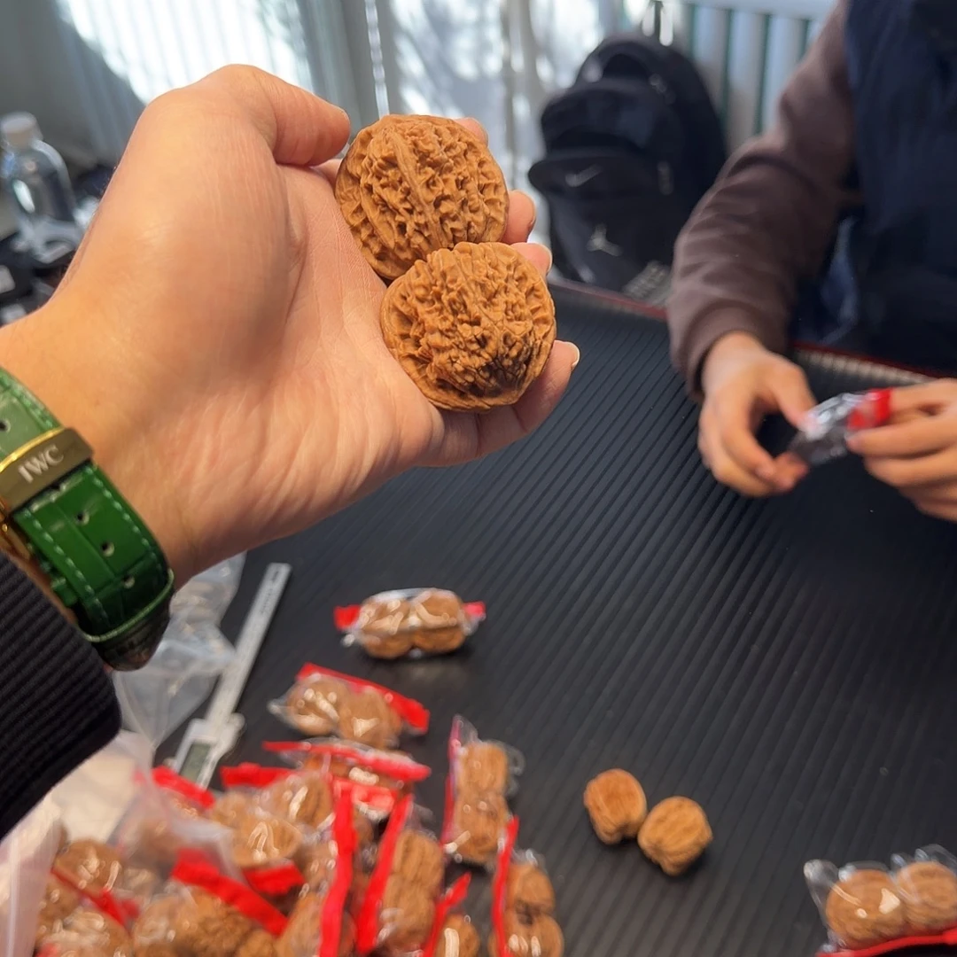 把件文玩核桃山地楼