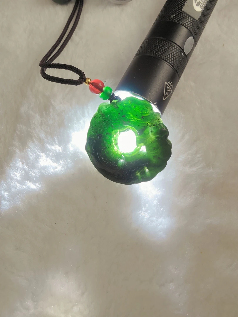 泰山玉鱼化龙平安扣