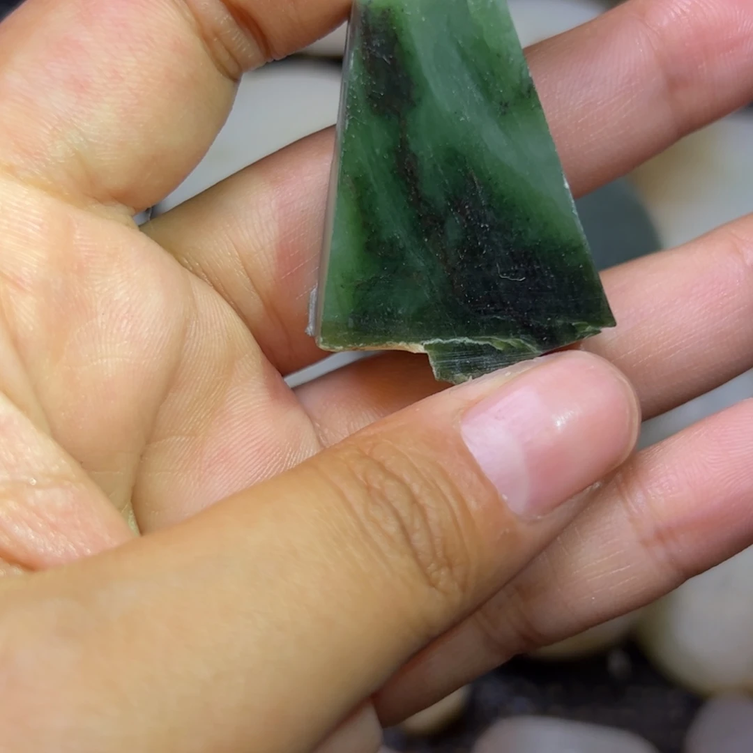 和田玉未镶嵌项链