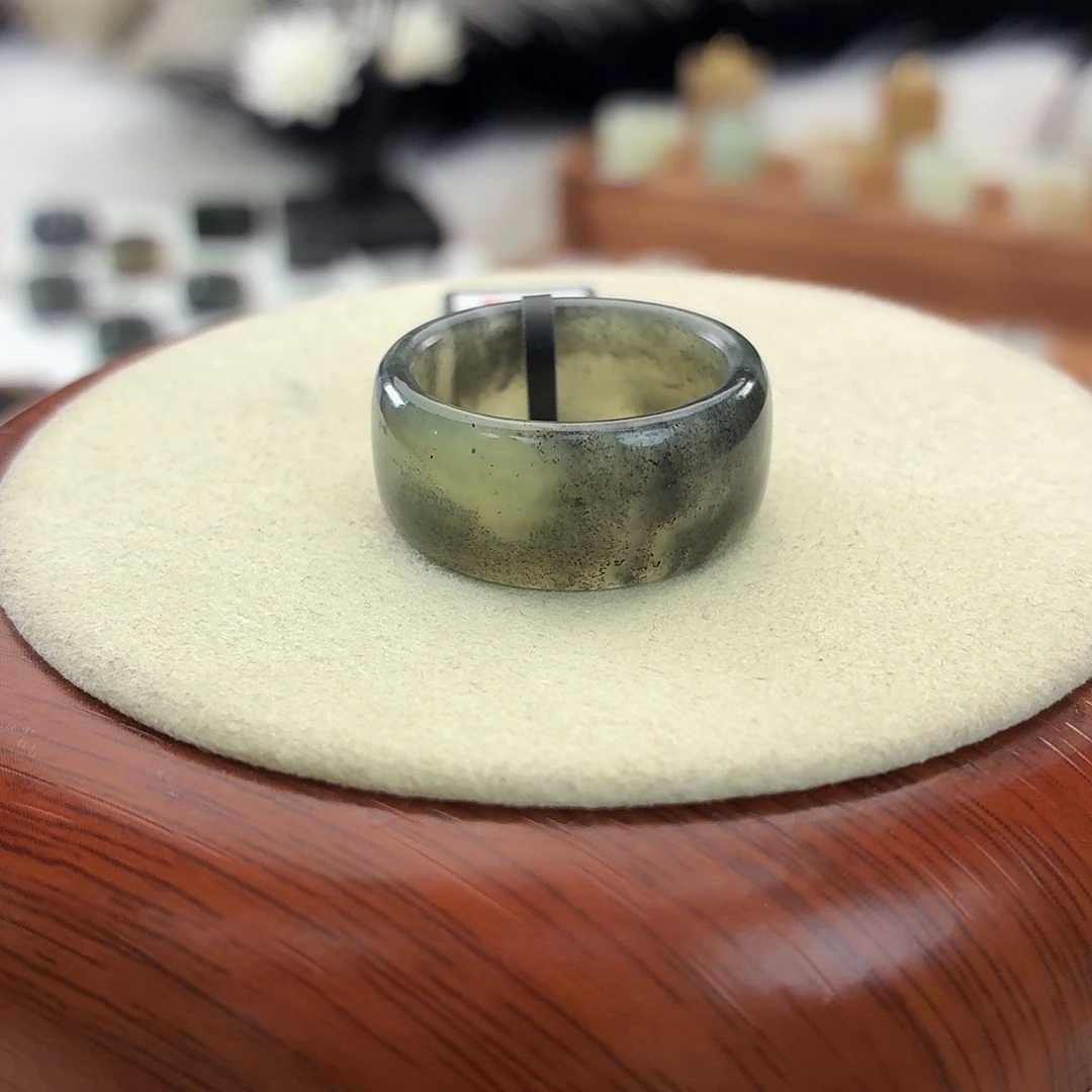 和田玉未镶嵌戒指i30青花圆切19.2mm