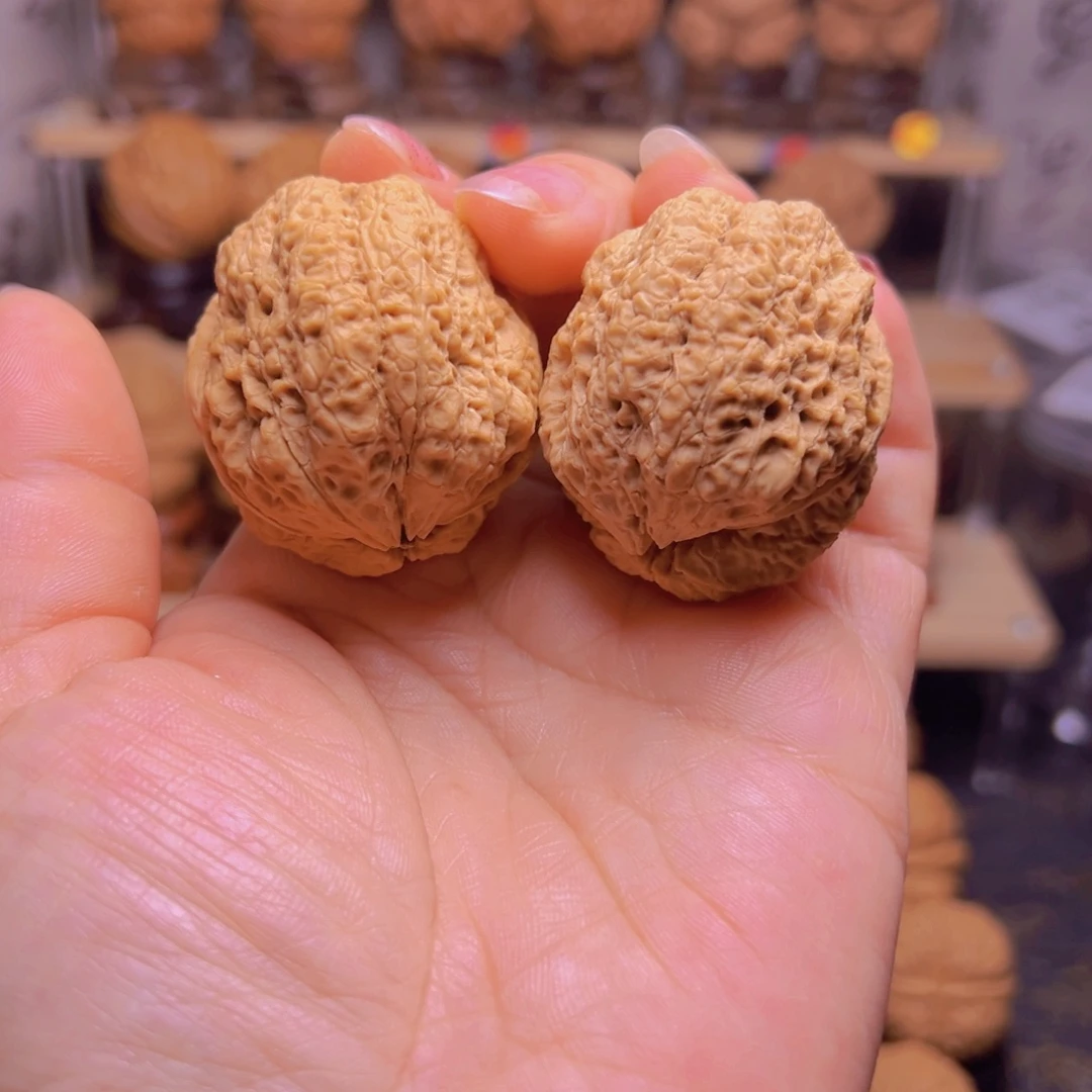 文玩核桃吊坠21w蝴蝶蟾43尺