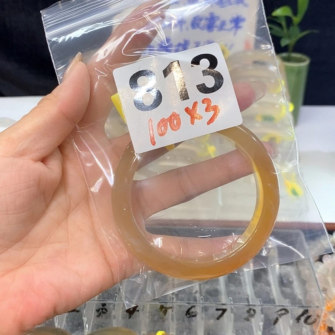 手镯玛瑙/玉髓合金