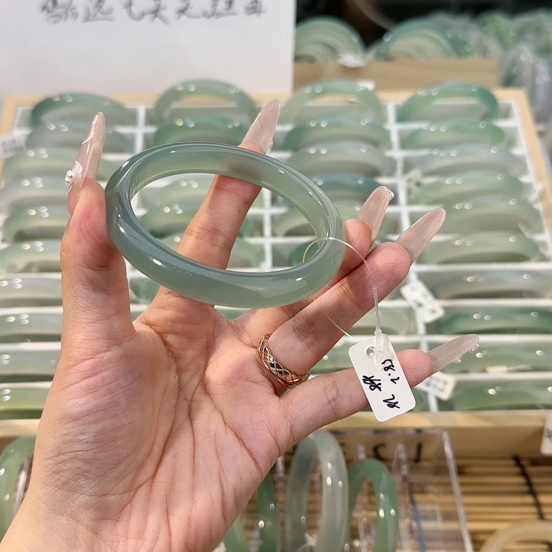 手镯玛瑙/玉髓未镶嵌圈口58.2