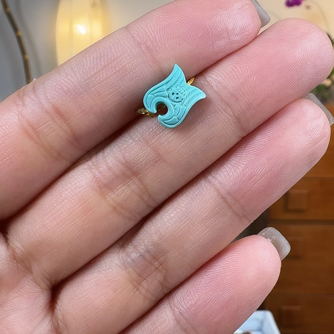 绿松石未镶嵌挂件