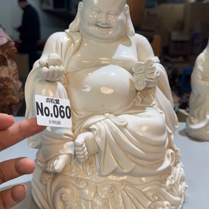 摆件知*背健健康康平平安安