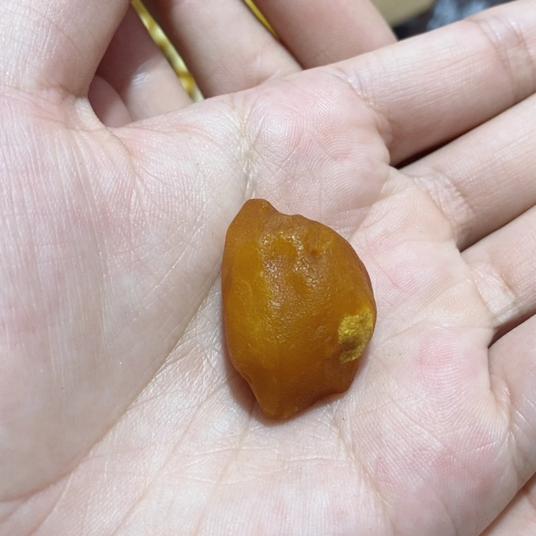 定制琥珀蜜蜡原石