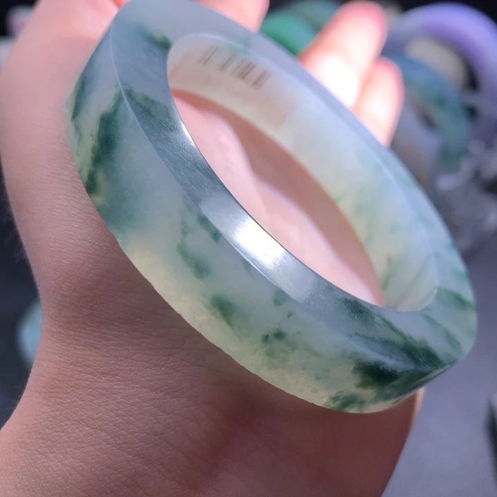 未镶嵌翡翠定制翡翠冰飘花