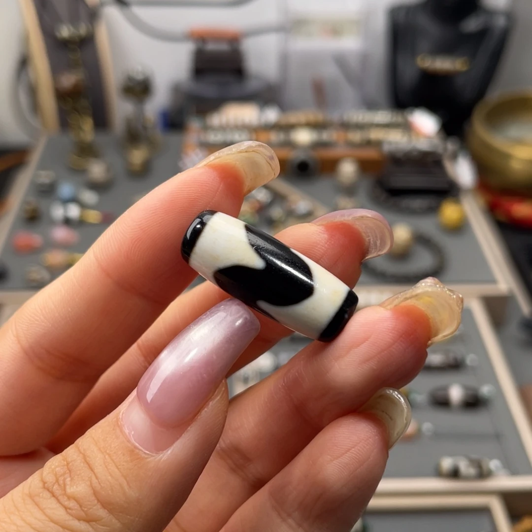 玛瑙/玉髓未镶嵌珠宝半成品?***?