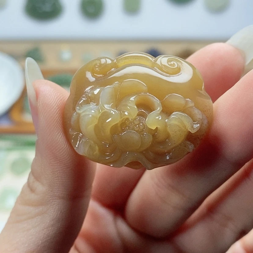【闪购商品】颈饰未镶嵌和田玉