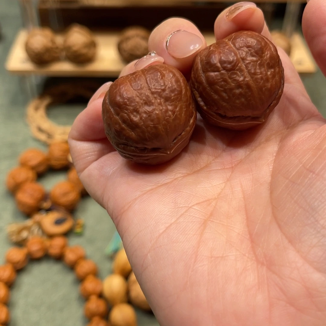 文玩核桃把件方墩蛤蟆