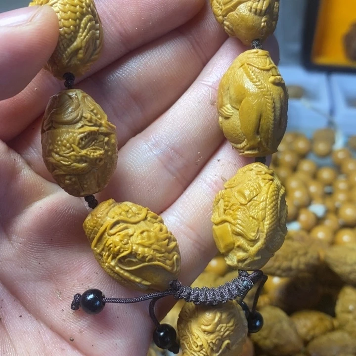 橄榄核手串44干净利落