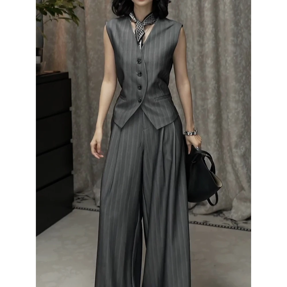 高级感轻奢通勤裤套装2025夏季新款时髦洋气无袖百搭衬衫+阔腿裤