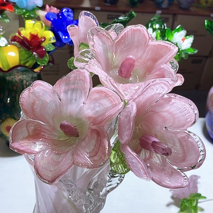 百合花高45厘米宽12厘米