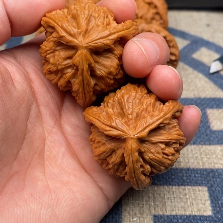 吊坠文玩核桃時*三棱