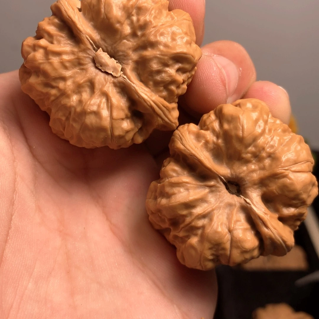 吊坠文玩核桃金**王