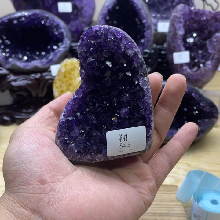 未镶嵌大型摆件（非配饰）紫晶