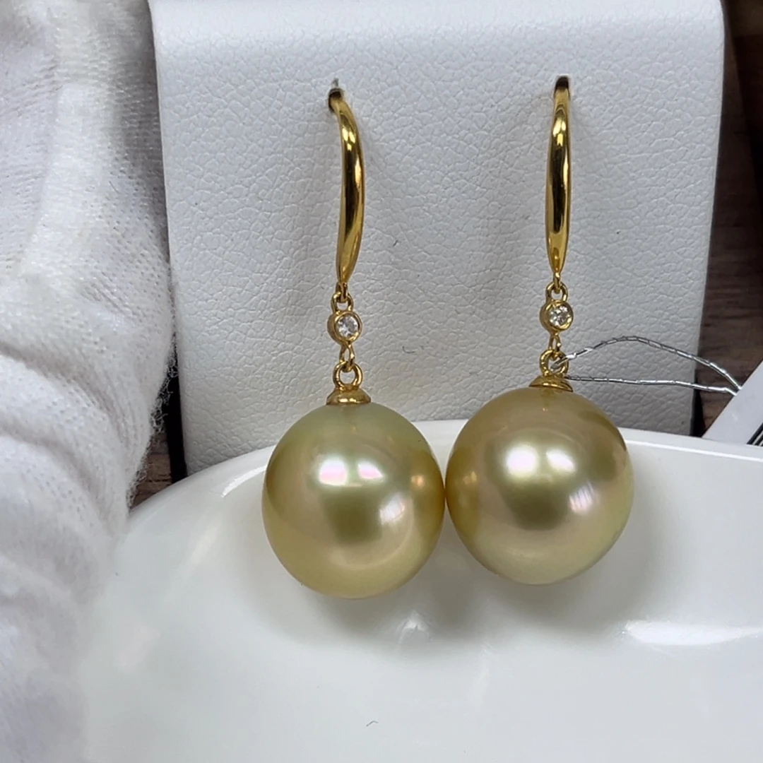 耳饰18K金镶嵌海水珍珠12-13mm