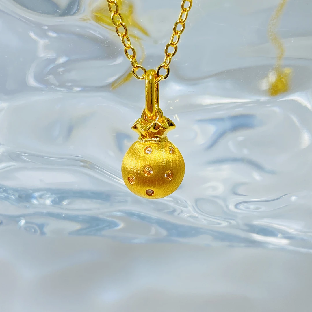 AU750 福袋莫桑镶嵌18k金 吊坠