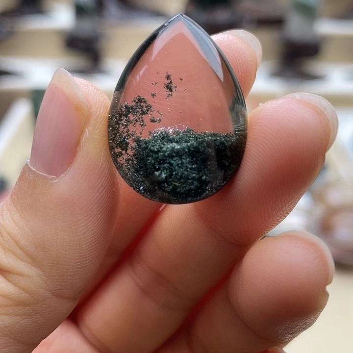 未镶嵌颈饰水晶绿幽灵聚宝盆水滴