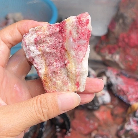 【闪购商品】天然辰砂天然原矿知识毛料