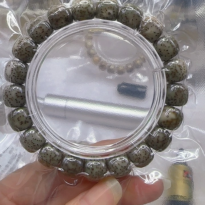 星月菩提手串3练手石玉星月菩提1.1桶单圈