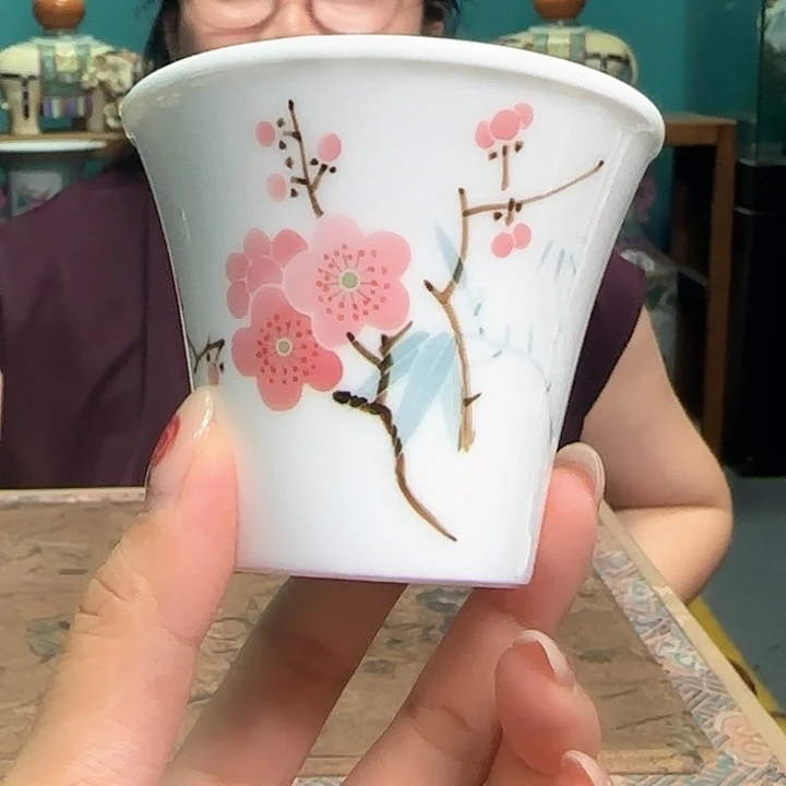 摆件景德镇的瓷器也