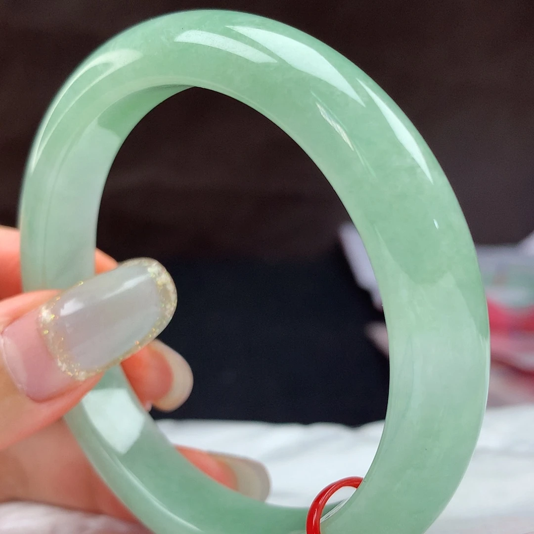 未镶嵌手镯翡翠96200，