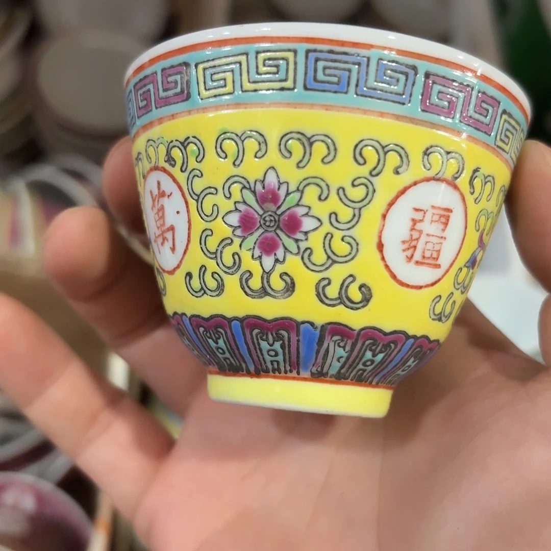 景德镇现代陶瓷用品