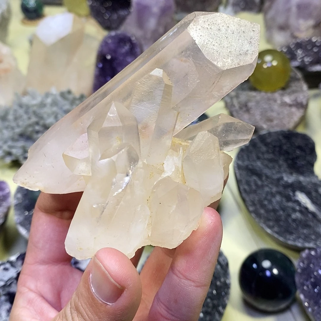 未镶嵌珠宝半成品水晶