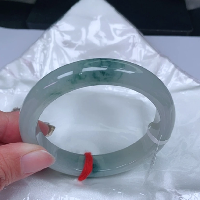 【闪购商品】翡翠手镯未镶嵌，