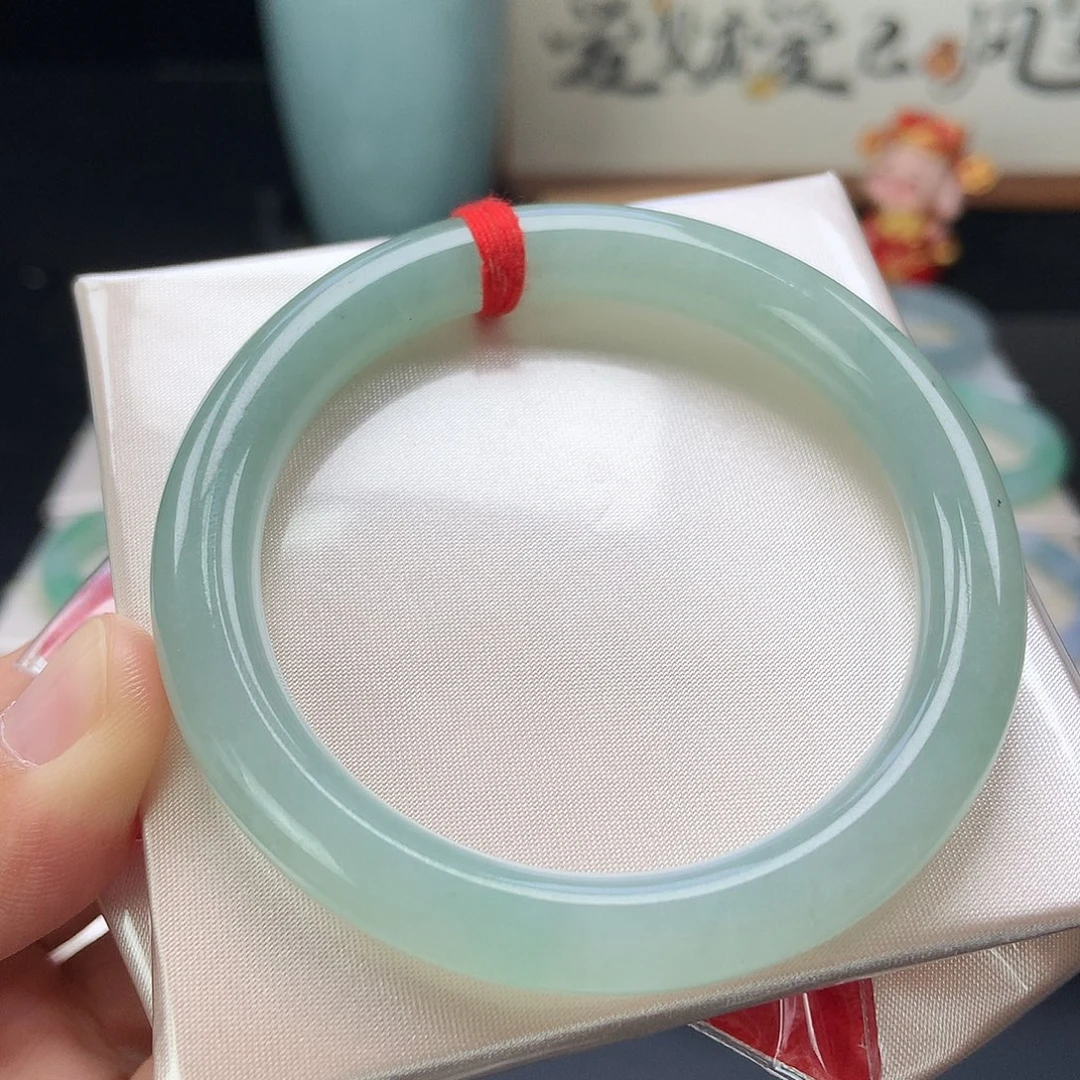 翡翠未镶嵌手镯24号