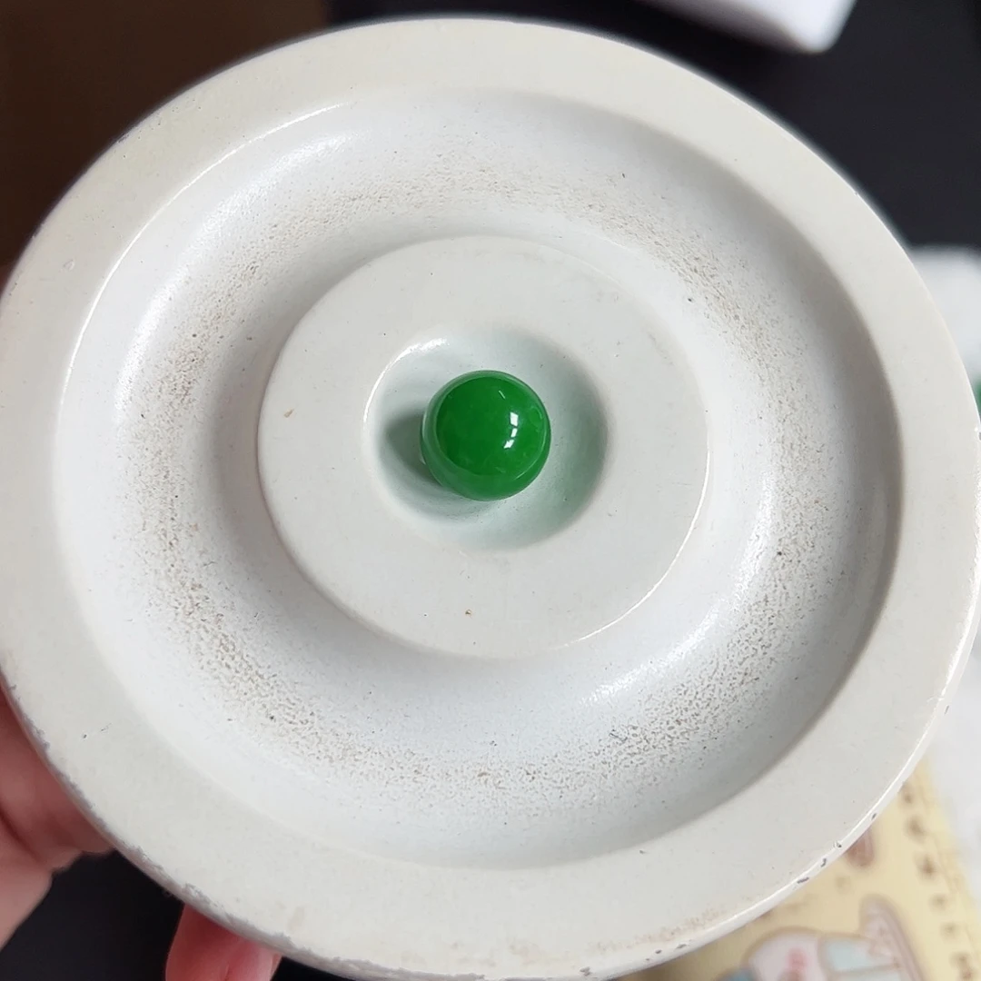 卡12.0左右绿色1颗