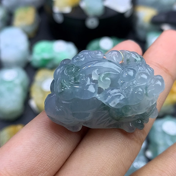 翡翠未镶嵌颈饰天然缅甸翡翠