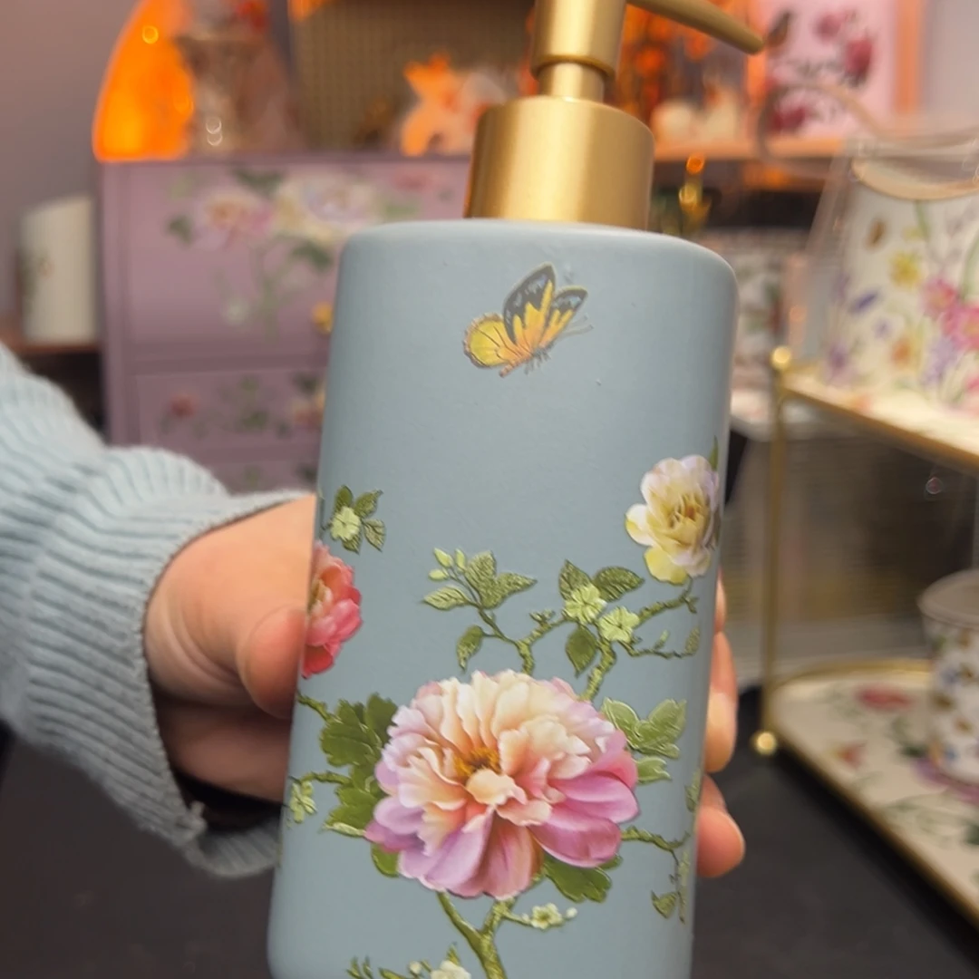 琉璃手工艺品陶瓷陶瓷