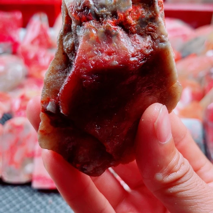 1***熊巴林石原石一枚也可以吧