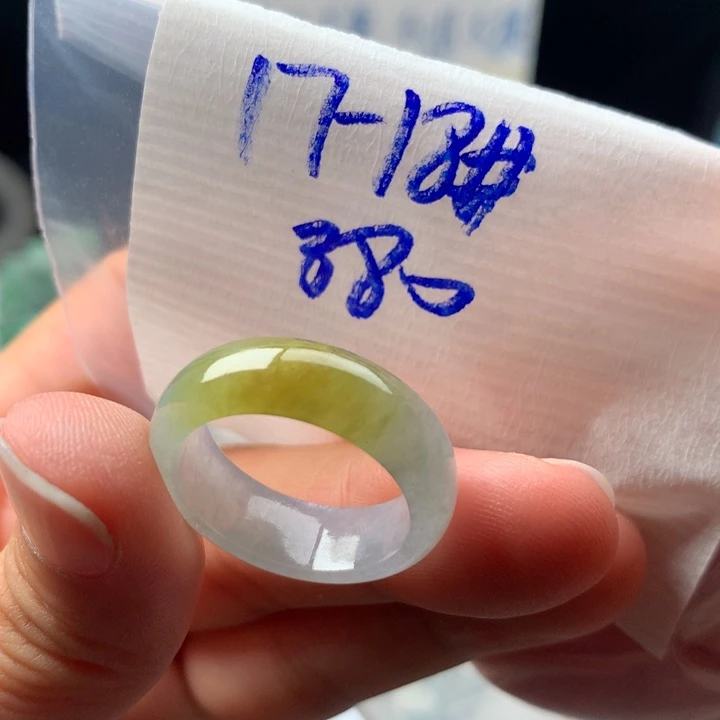 定制翡翠未镶嵌戒圈