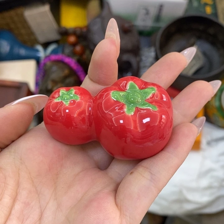 瓷片哦我小心翼翼小心翼翼