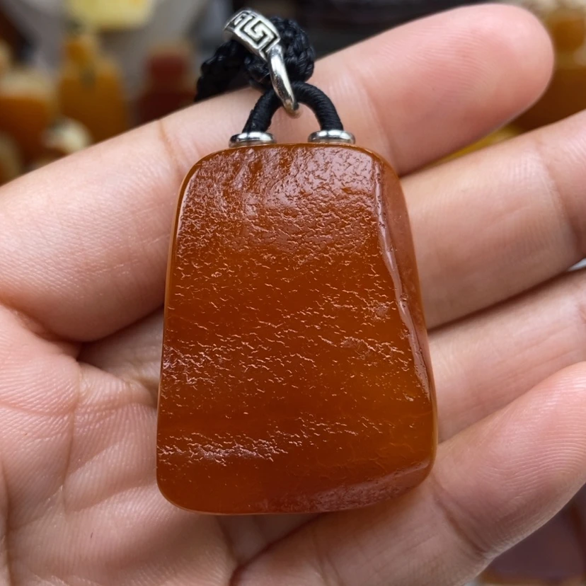 【闪购商品】琥珀颈饰未镶嵌