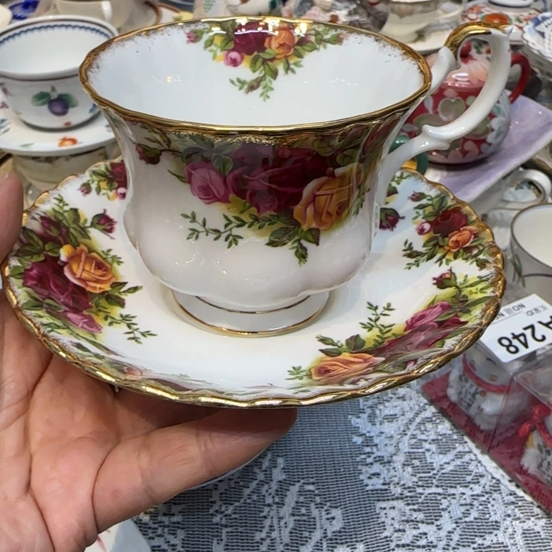 咖啡杯里的咖啡是我的最爱了吧哈