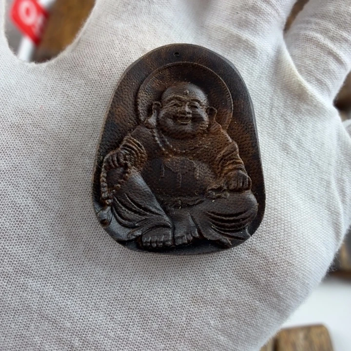 沉香碎屑沉香开心弥勒佛包头老料