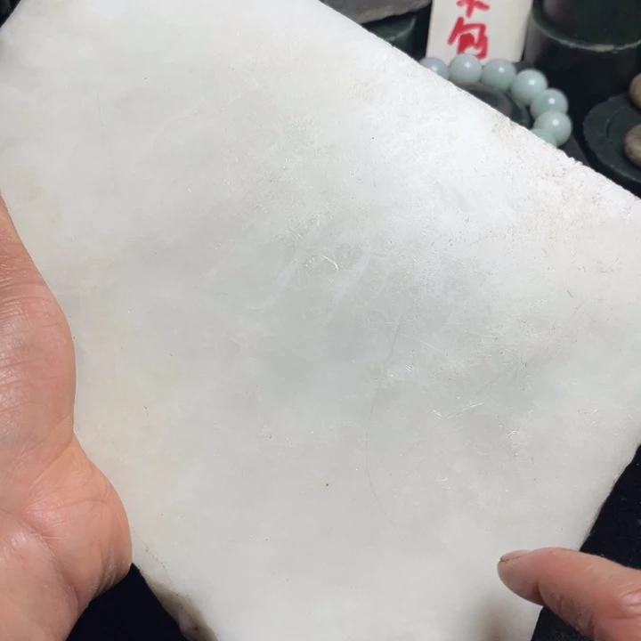 和田玉（糖玉）未镶嵌珠宝奇石
