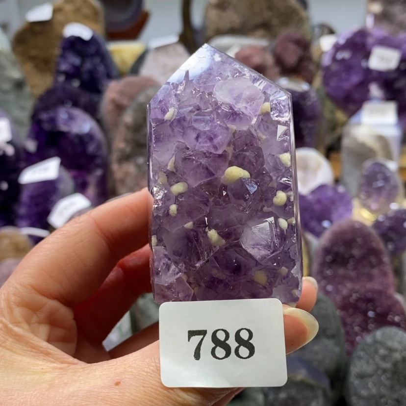 【闪购商品】紫晶大型摆件（非配饰）未镶嵌神**?