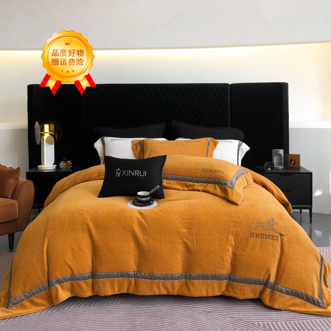 【不老的爷爷家居】XR高克重10斤高精密刺绣牛奶绒四件套zb维密222